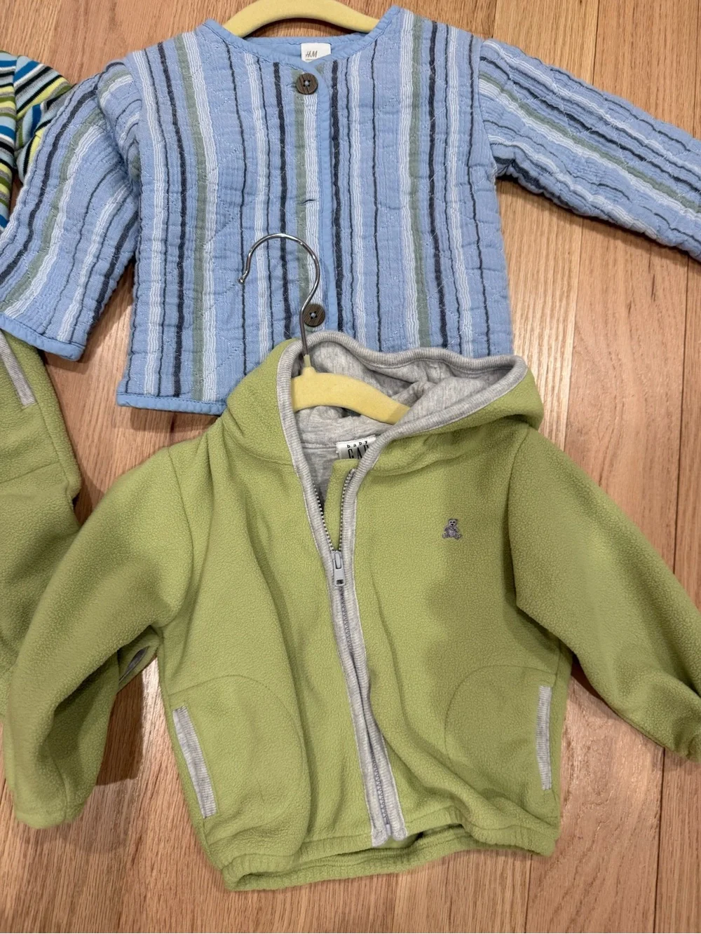 GAP matching kids